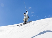 开云APP-拉亚独造四球，加拿大5-0狂胜瑞士，防线崩盘之夜