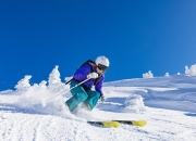 开云体育平台APP-伊萨克爆发点燃北欧之光，英格兰压哨绝杀续写三狮传奇