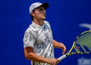 开云体育下载-英国网球队轻取西班牙网球队，瓦林卡三分雨点燃全场的简单介绍