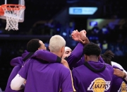 开云体育直播-关于热火险胜灰熊，凯尔·库兹马完成帽子戏法的信息