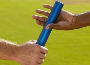 开云体育-北欧童话的终结者，加纳战术铁幕下的丹麦，拉亚如何成为胜负天平上的关键砝码