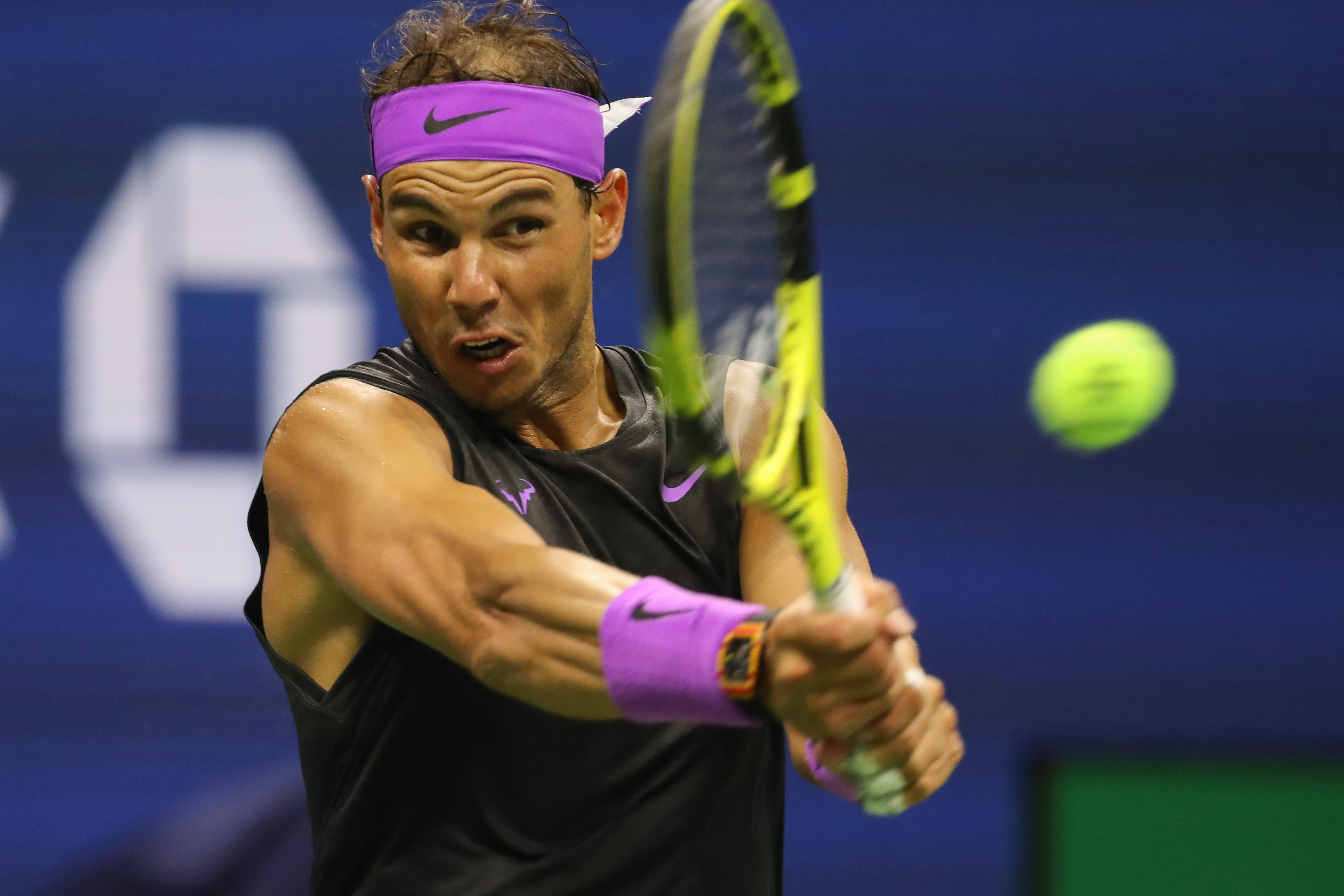 关于意大利网球队强势美国网球队，纳达尔打破历史纪录的信息