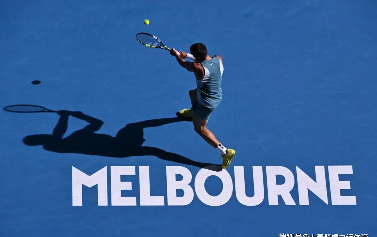 包含美国网球队鏖战澳大利亚网球队,费德勒送出助攻的词条 包含美国网球队鏖战澳大利亚网球队,费德勒送出助攻的词条