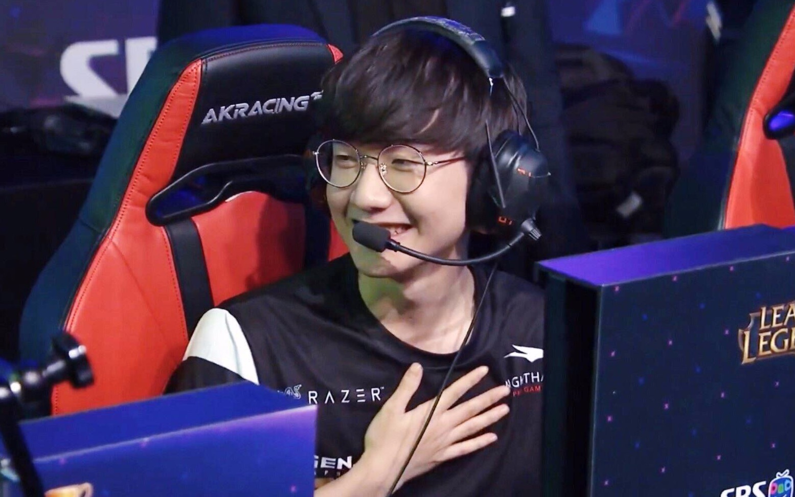 C9力克V5，Peanut统治全场