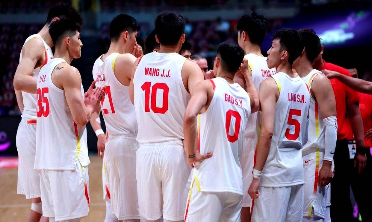 河南男篮勇夺客场胜利,全队表现抢眼的简单介绍 河南男篮勇夺客场胜利,全队表现抢眼的简单介绍