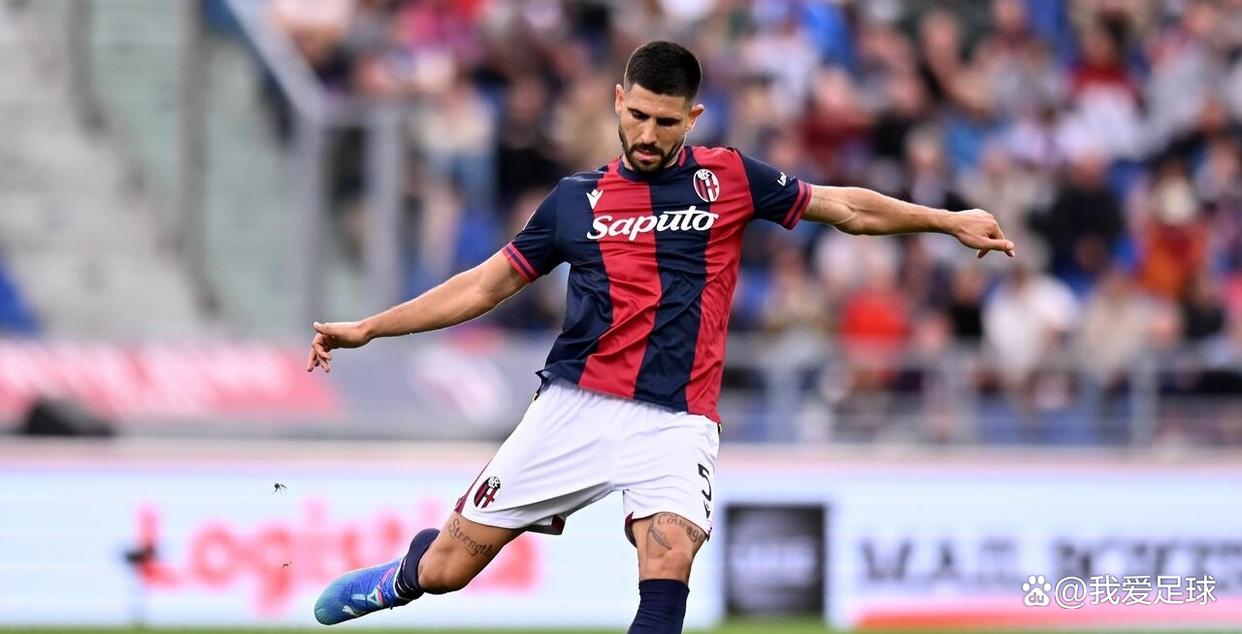 包含博洛尼亚客场战平，保持不败纪录的词条