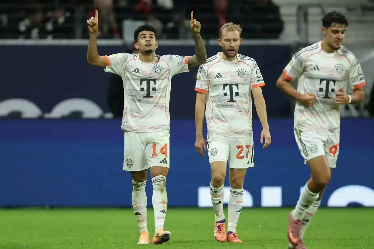 包含法兰克福拼尽全力,豪取客场胜利的词条 包含法兰克福拼尽全力,豪取客场胜利的词条