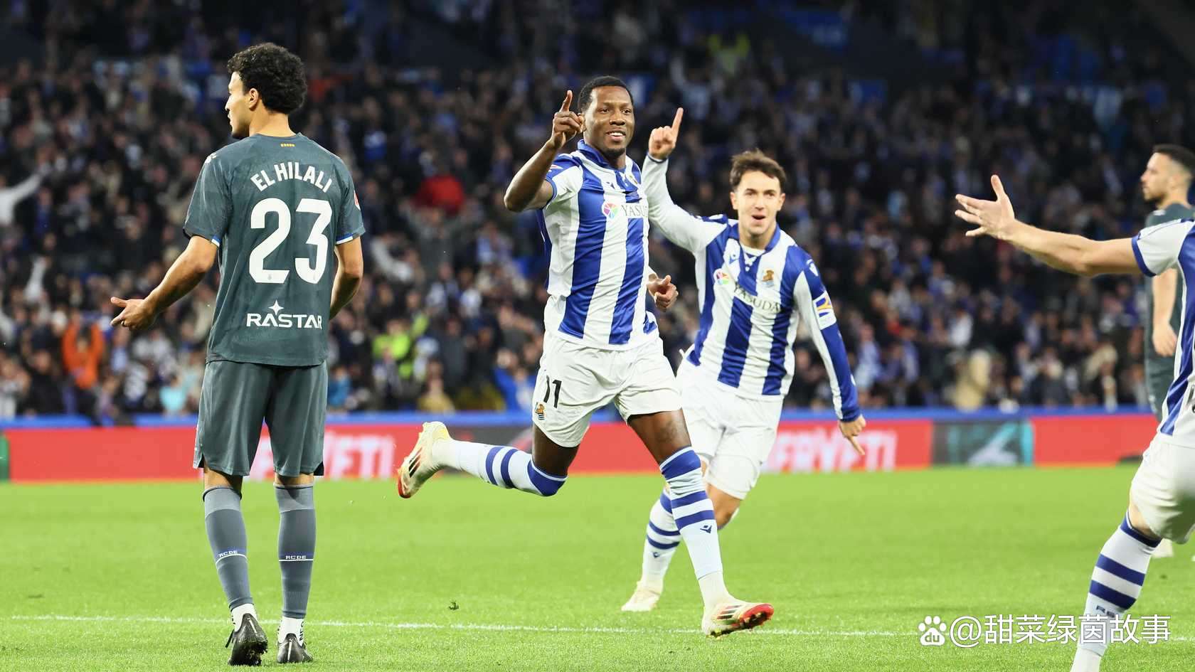 包含皇家社会遭遇连败，近况堪忧的词条