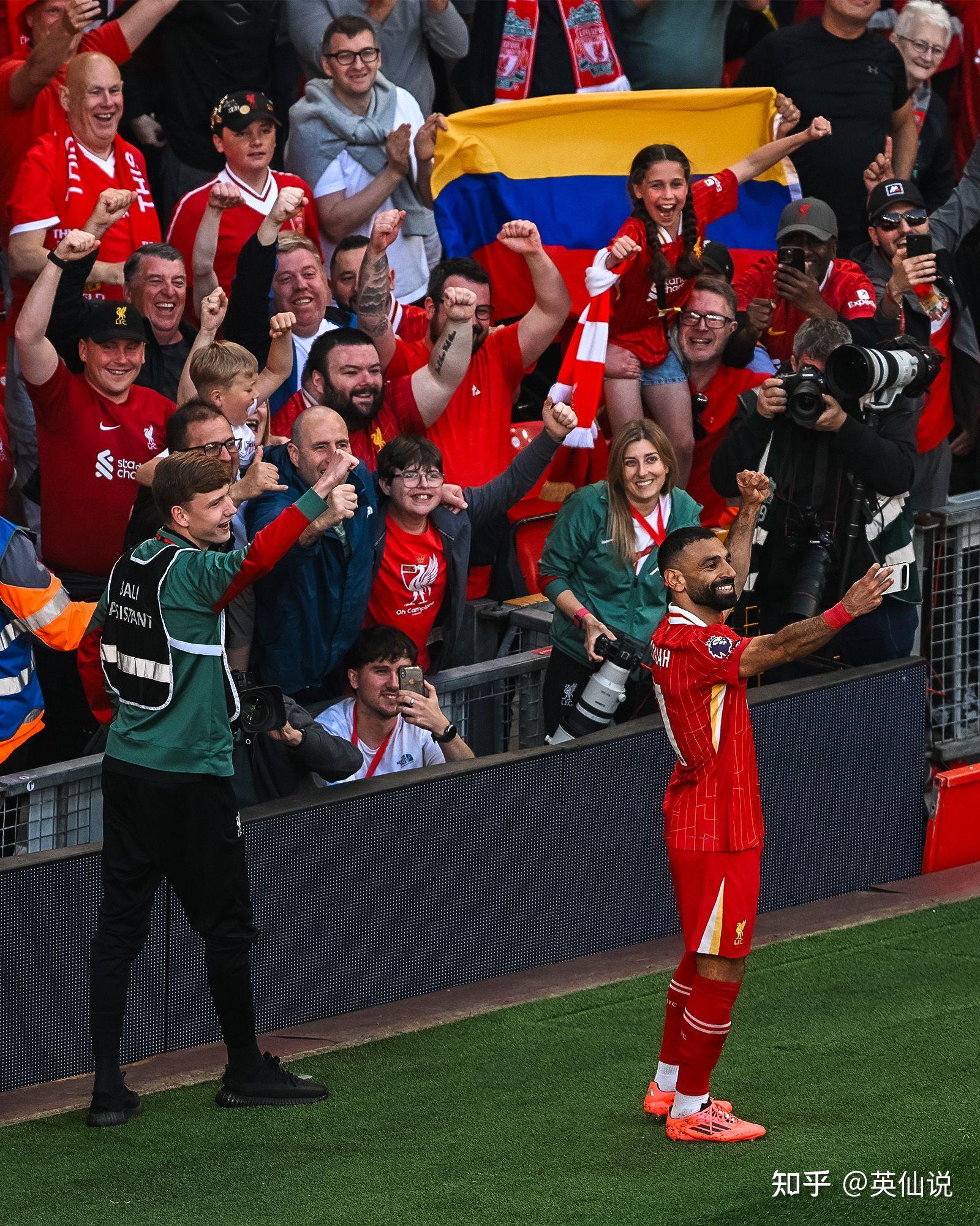 英超赛场：利物浦继续保持不败纪录，热刺表现出色的简单介绍