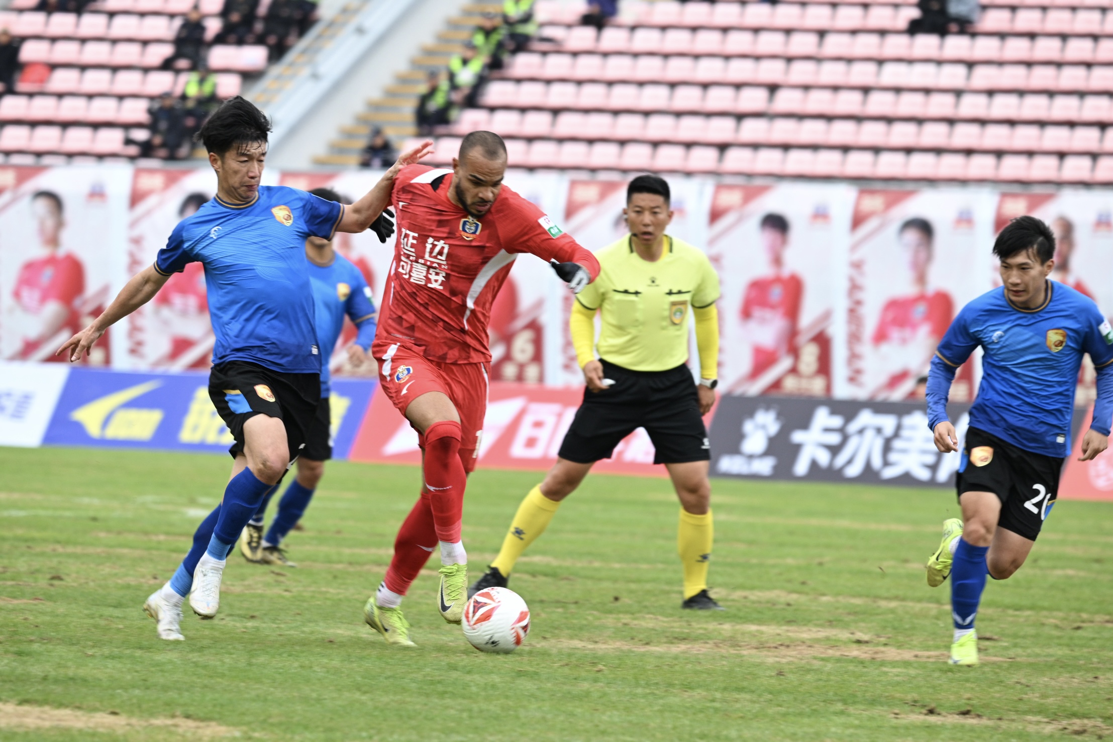 包含江苏队主场胜利，喜迎重要胜利的词条