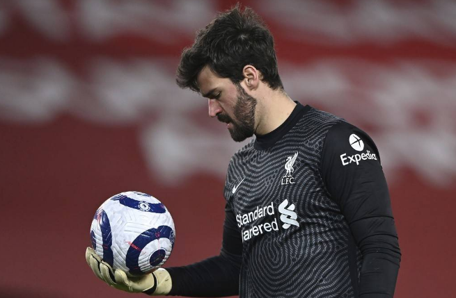 红蓝之争再度上演，胜负难分最终取决的简单介绍