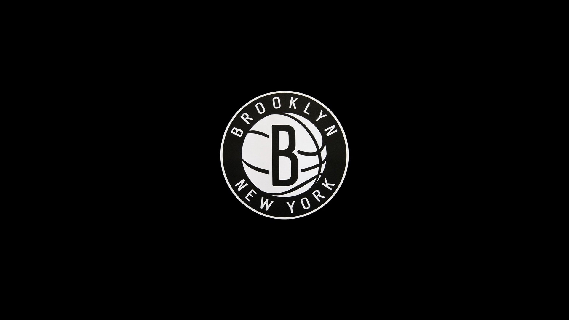 独舞的欧文与冷血的火箭，当一场轻取写下NBA最矛盾的辉煌注脚